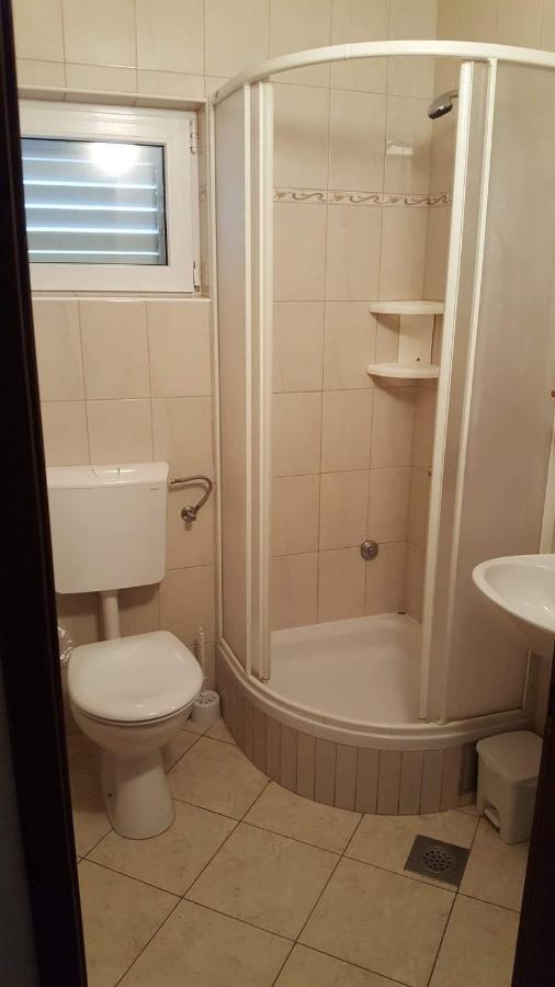Apartments By The Sea Tucepi, Makarska - 2699 المظهر الخارجي الصورة